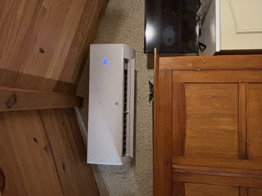 Split mural PAC Air-Air — M. Martinez